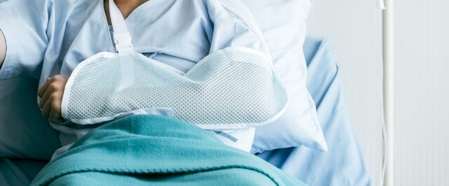 arm sling cast